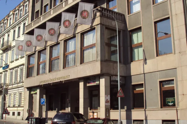 Autoklub-cr-budova