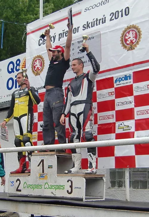 Autoklub-pisek-skutr3