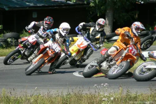 Autoklub-pisek-supermoto2