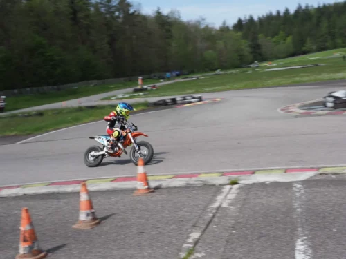 Autoklub-pisek-supermoto9
