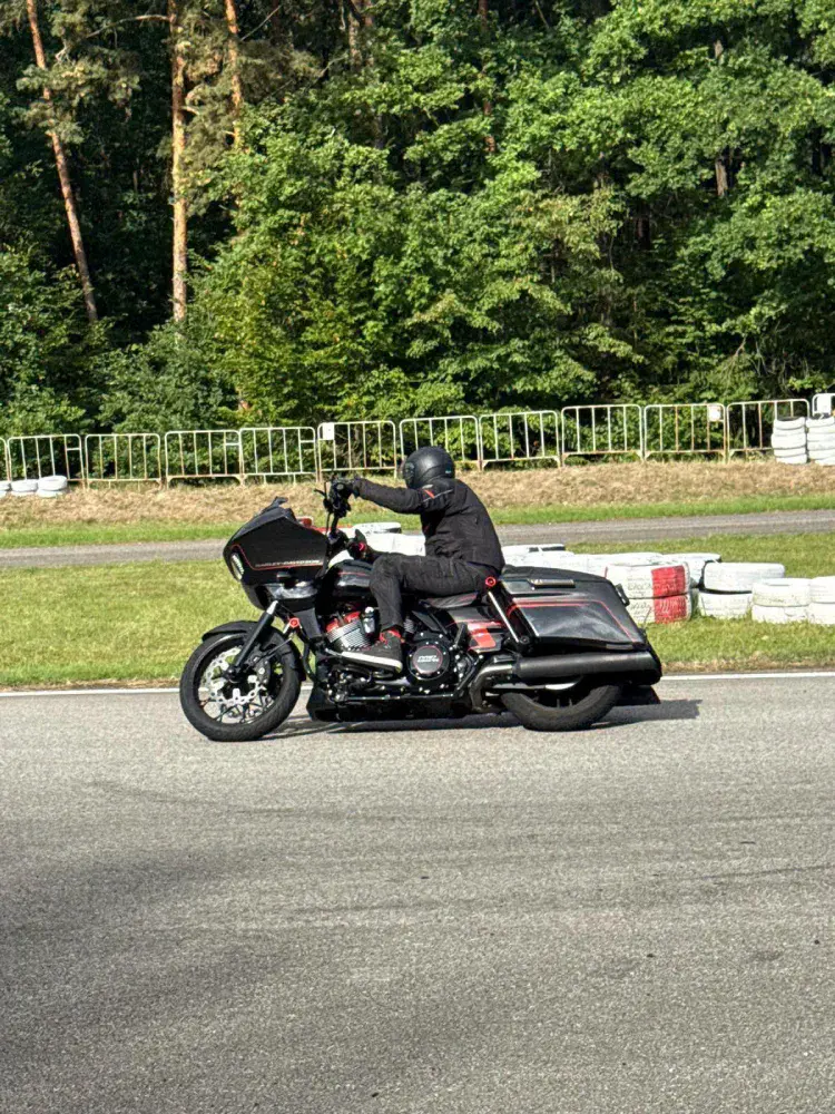 Bagger-race-3